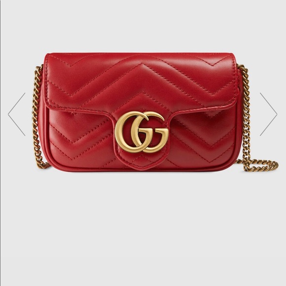 Gucci Handbags - Gucci GG Marmont Crossbody Bag